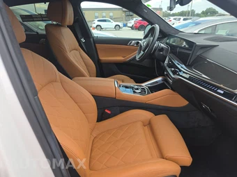 2027 BMW X6 Sports Activity Coupe M60i xDrive - miniatura 14