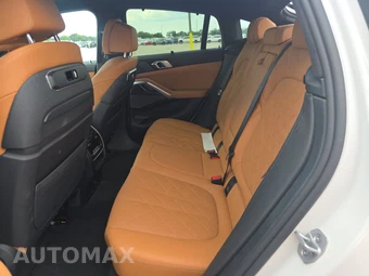 2027 BMW X6 Sports Activity Coupe M60i xDrive - miniatura 19