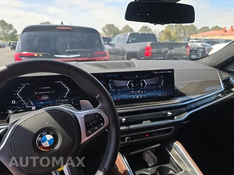 2027 BMW X6 Sports Activity Coupe M60i xDrive – miniatura 11