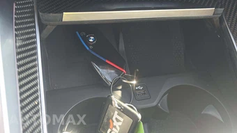 2027 BMW X6 Sports Activity Coupe M60i xDrive - miniatura 18