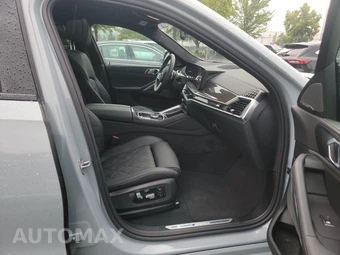 2027 BMW X6 Sports Activity Coupe M60i xDrive – miniatura 14