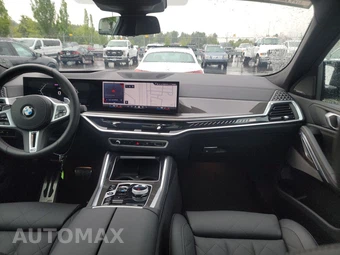 2027 BMW X6 Sports Activity Coupe M60i xDrive – miniatura 17