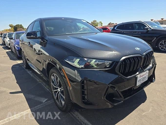 2027 BMW X6 Sports Activity Coupe M60i xDrive - miniatura 3