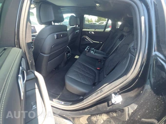 2027 BMW X6 Sports Activity Coupe M60i xDrive - miniatura 13