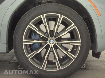 2027 BMW X6 Sports Activity Coupe M60i xDrive - miniatura 10