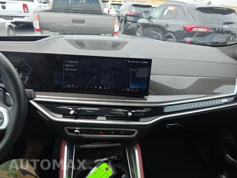 2027 BMW X6 Sports Activity Coupe M60i xDrive - miniatura 17