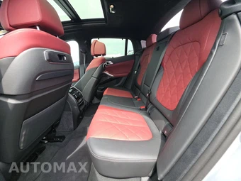 2027 BMW X6 Sports Activity Coupe M60i xDrive - miniatura 19