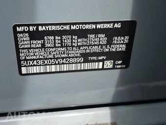 2027 BMW X6 Sports Activity Coupe M60i xDrive - miniatura 21