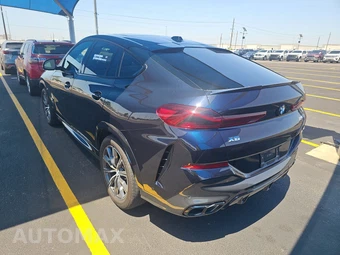 2027 BMW X6 Sports Activity Coupe M60i xDrive - miniatura 6