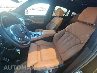 2027 BMW X6 Sports Activity Coupe M60i xDrive - miniatura 7