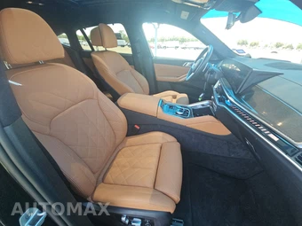 2027 BMW X6 Sports Activity Coupe M60i xDrive - miniatura 8
