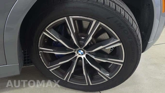 2027 BMW X6 Sports Activity Coupe M60i xDrive - miniatura 29
