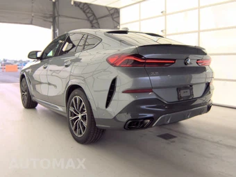 2027 BMW X6 Sports Activity Coupe M60i xDrive - miniatura 8