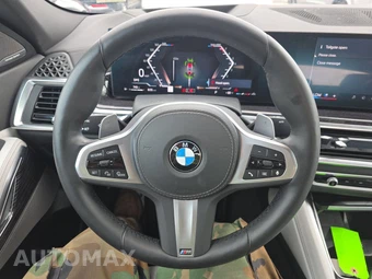 2027 BMW X6 Sports Activity Coupe xDrive40i - miniatura 16