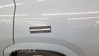 2027 BMW X6 Sports Activity Coupe xDrive40i - miniatura 26