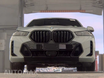 2027 BMW X6 Sports Activity Coupe xDrive40i - miniatura 3
