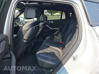 2027 BMW X6 Sports Activity Coupe xDrive40i - miniatura 19