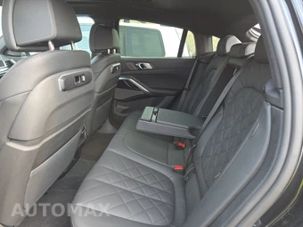 2027 BMW X6 Sports Activity Coupe xDrive40i – miniatura 19