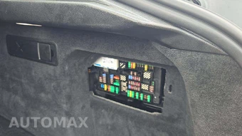2027 BMW X6 Sports Activity Coupe xDrive40i – miniatura 32