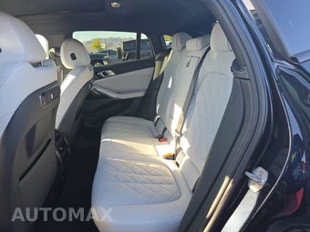 2027 BMW X6 Sports Activity Coupe xDrive40i – miniatura 19