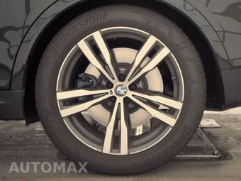 2027 BMW X7 M60i - miniatura 12