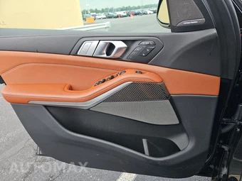 2027 BMW X7 M60i - miniatura 15