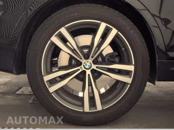 2027 BMW X7 M60i - miniatura 11