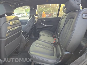 2027 BMW X7 M60i - miniatura 19