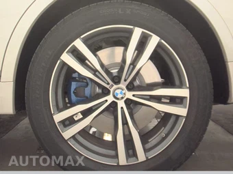2027 BMW X7 M60i - miniatura 12