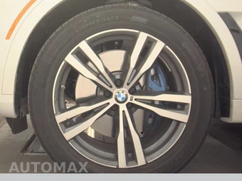 2027 BMW X7 M60i - miniatura 9