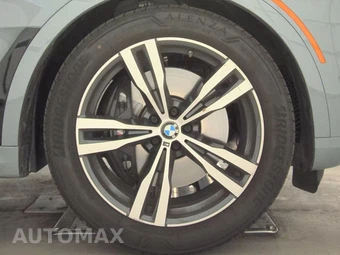 2027 BMW X7 M60i - miniatura 10