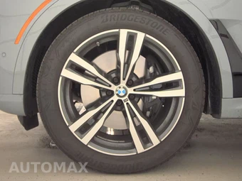 2027 BMW X7 M60i - miniatura 9