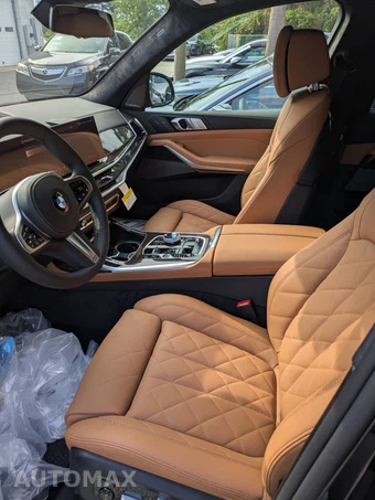 2027 BMW X7 xDrive40i - miniatura 5