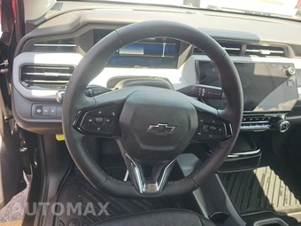2027 Chevrolet Bolt RS - miniatura 10