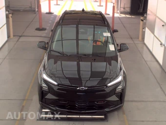 2027 Chevrolet Bolt RS - miniatura 2