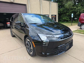 2027 Chrysler Pacifica Limited 121.6" WB - miniatura 4
