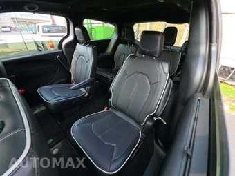 2027 Chrysler Pacifica Limited 121.6" WB - miniatura 13