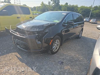 2027 Chrysler Pacifica Select 121.6" WB - car from the USA, Manheim Buy-Now listing at AUTOMAX
