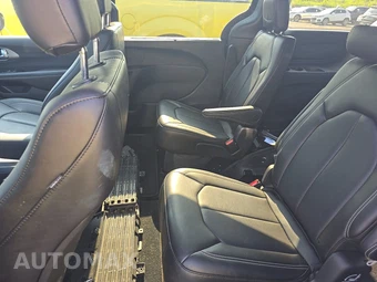 2027 Chrysler Pacifica Select 121.6" WB - miniatura 13