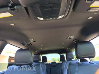2027 Chrysler Pacifica Select 121.6" WB - miniatura 8