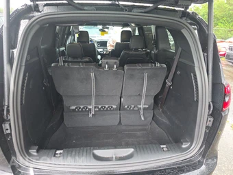 2027 Chrysler Pacifica Select 121.6" WB - miniatura 17