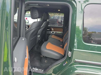 2027 Mercedes-Benz AMG G 63 - miniatura 10