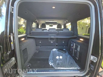 2027 Mercedes-Benz AMG G 63 – miniatura 14