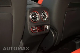 2027 Mercedes-Benz AMG G 63 - miniatura 18