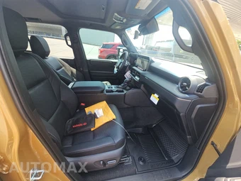 2027 Toyota Land Cruiser - miniatura 14
