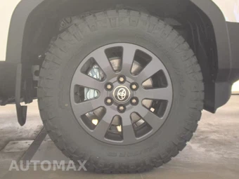 2027 Toyota Land Cruiser - miniatura 10