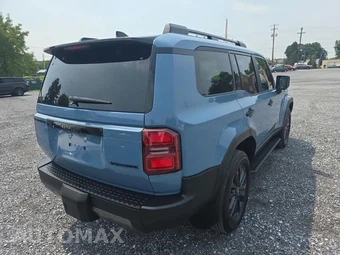 2027 Toyota Land Cruiser - miniatura 4