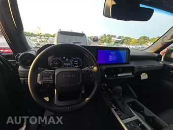 2027 Toyota Land Cruiser - miniatura 11