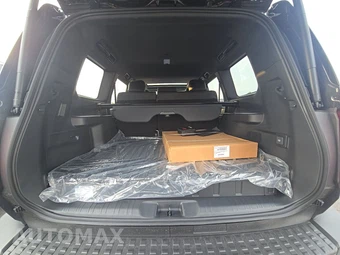 2027 Toyota Land Cruiser - miniatura 16