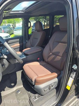 2027 Toyota Land Cruiser - miniatura 3